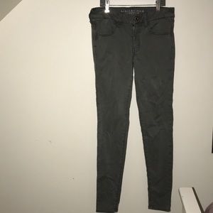 Low rise jeans